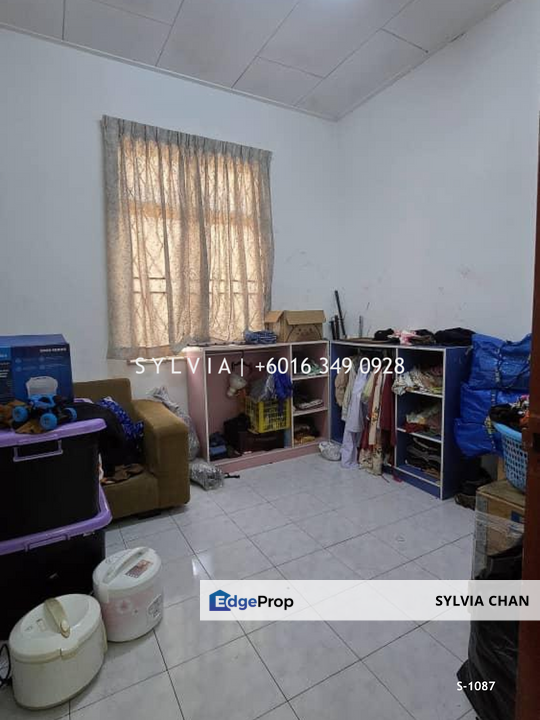 Single Storey Terrace @ Taman Senai Utama, Johor, Senai