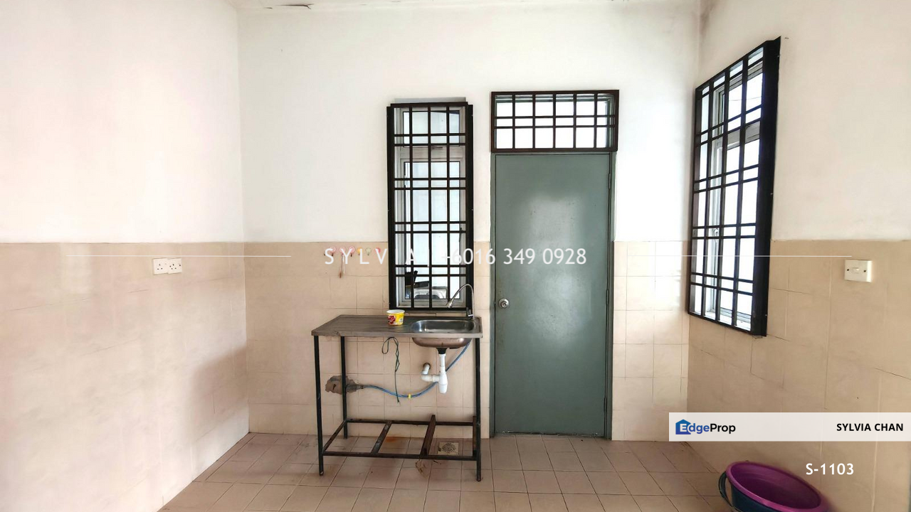 Single Storey Terrace House @ Bandar Pulai Jaya / Kangkar Pulai / Skudai, Johor, Kangkar Pulai