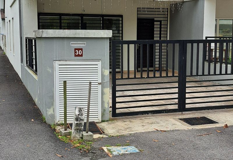 Taman Jenderam Damai