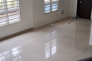 Taman Jenderam Damai