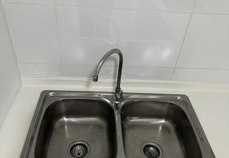 Kenwingston Square Garden