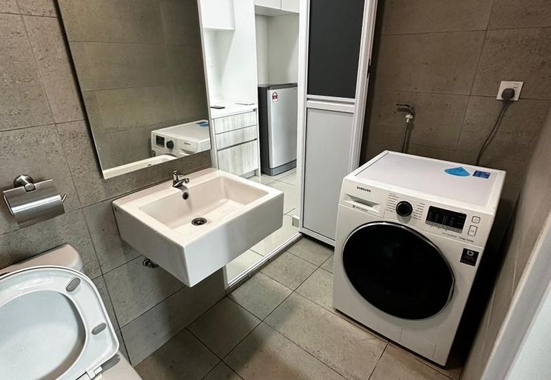 Kenwingston Square Garden