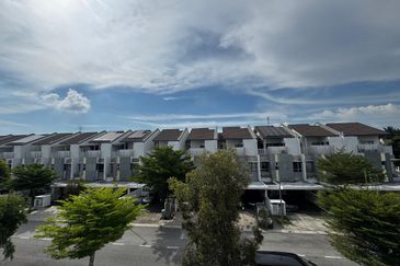 Tropicana Aman Bayan Residences