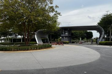 Tropicana Aman Bayan Residences