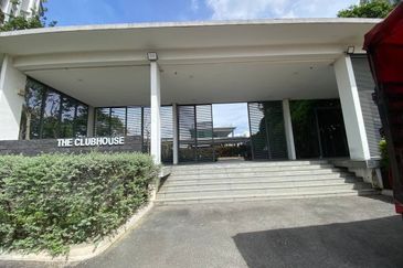 Cristal Serin Residence