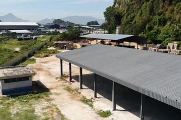 Detached Factory at Tungzen Industrial Park