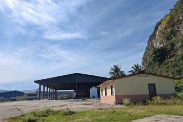 Detached Factory at Tungzen Industrial Park