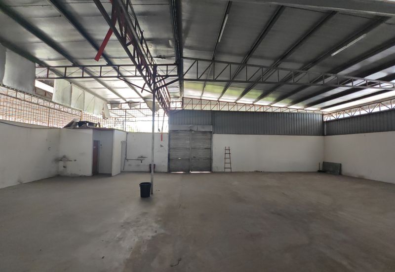 Jalan Pasir Puteh, Station 18