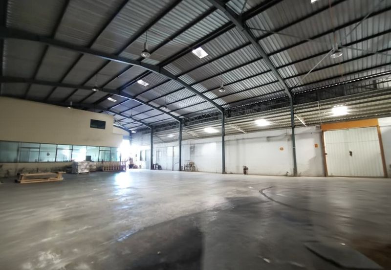 1.5 storey Semi D factory @ Sri Rapat @ Ipoh