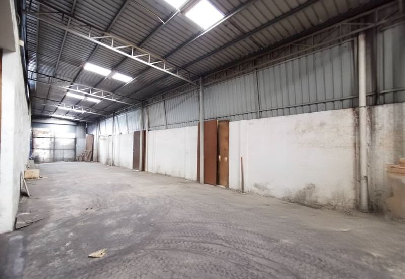 1.5 storey Semi D factory @ Sri Rapat @ Ipoh