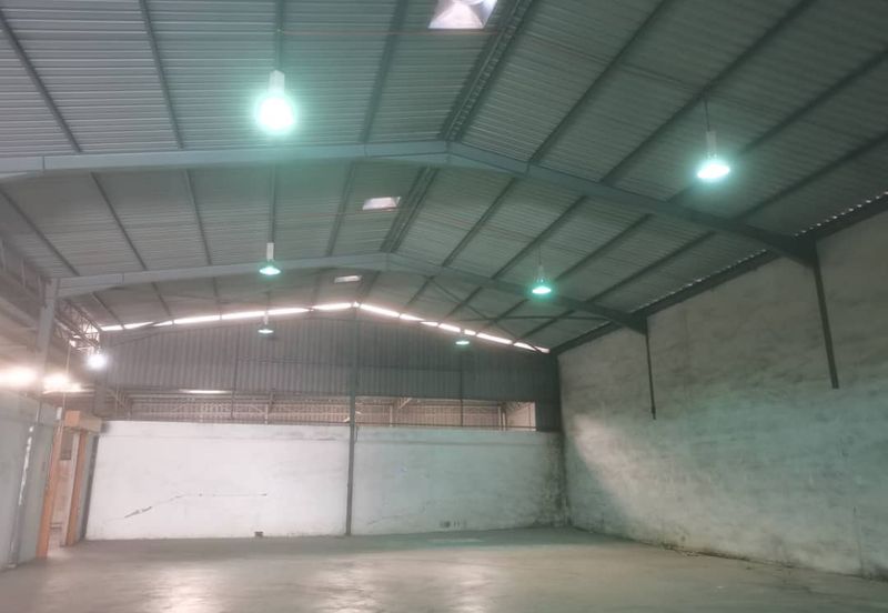 1.5 storey Semi D factory @ Sri Rapat @ Ipoh