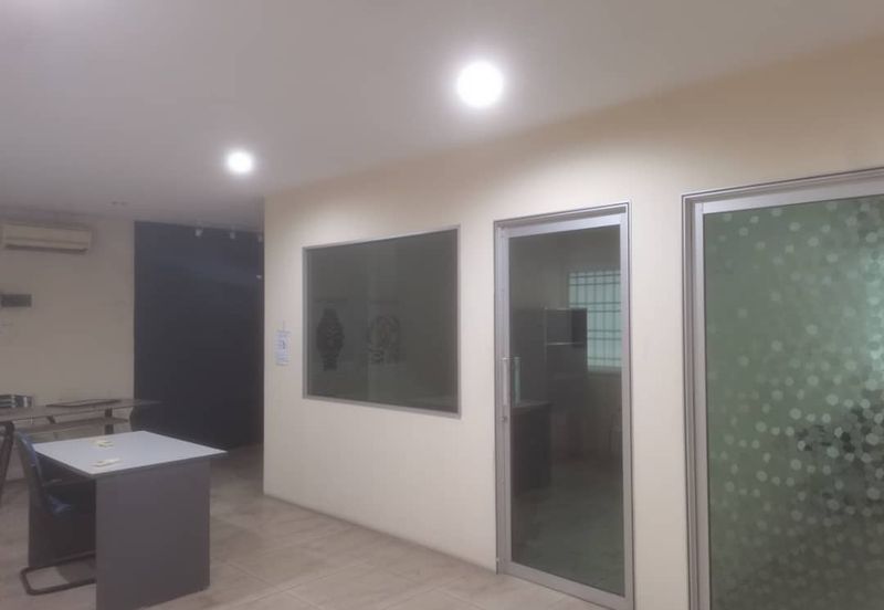 1.5 storey Semi D factory @ Sri Rapat @ Ipoh