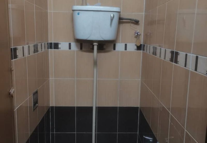 1.5 storey Semi D factory @ Sri Rapat @ Ipoh