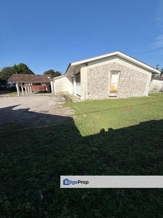 Greentown Single storey bungalow at Ipoh, Perak, Ipoh