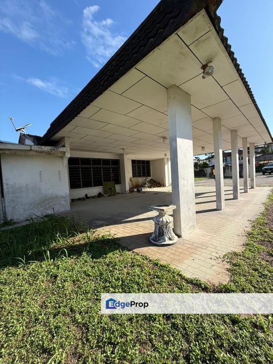 Greentown Single storey bungalow at Ipoh, Perak, Ipoh