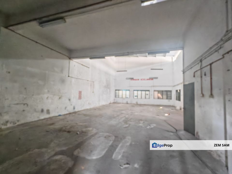 1.5 Sty Semi D Factory @ Kawasan Perindustrian Ringan Kinta Jaya, Perak, Ipoh