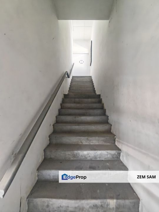 1.5 Sty Semi D Factory @ Kawasan Perindustrian Ringan Kinta Jaya, Perak, Ipoh