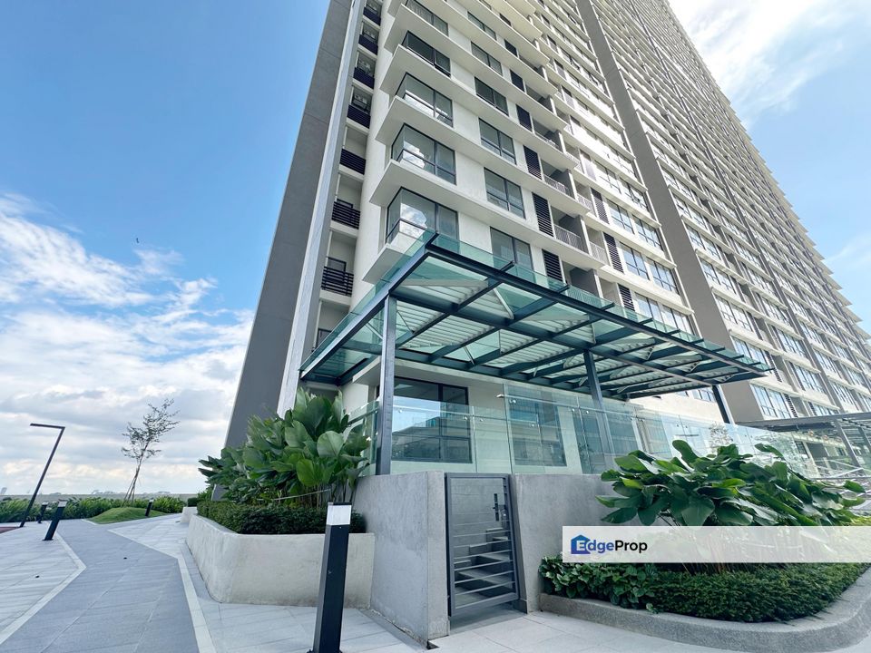 SPECIAL CORNER!! BELOW MARKET!! Sunsuria Forum Residence Setia Alam 1615sqft, Selangor, Shah Alam