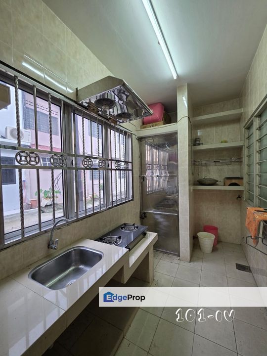 VALUE BUY!! FULLY EXTENDED!! Teluk Pulai Klang 2 Storey House 22x75 TIP TOP CONDITION!!, Selangor, Klang