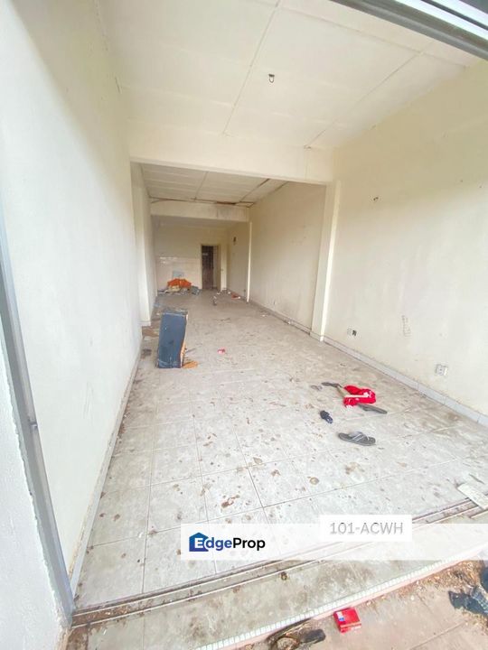 BELOW MARKET!! FULL LOAN!! Cempaka Court Apartment @ Nilai FOR SALE!! 1033sqft, Negeri Sembilan, Nilai