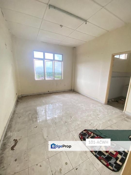 BELOW MARKET!! FULL LOAN!! Cempaka Court Apartment @ Nilai FOR SALE!! 1033sqft, Negeri Sembilan, Nilai