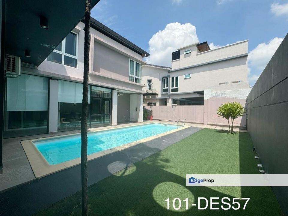Bandar Parkland 2 Storey Bungalow House 70x97 WITH SWIMMING POOL, Selangor, Klang