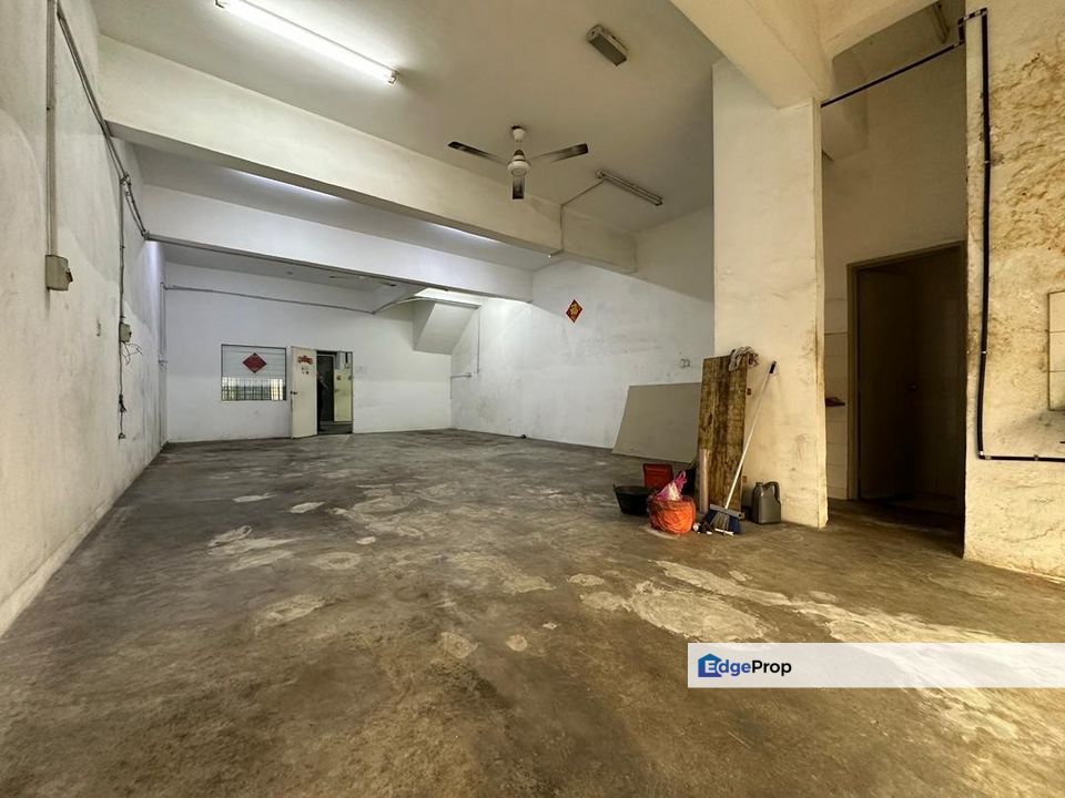 SUPER LIMITED!! Klang Sentral Ground Floor Shoplot 22x73 FACING MAIN ROAD!!, Selangor, Klang