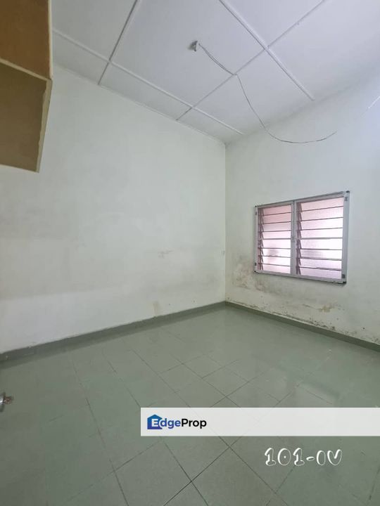 FACING OPEN!! Jalan Meru Klang Single Storey House 20x80 BEST BUY!!, Selangor, Klang