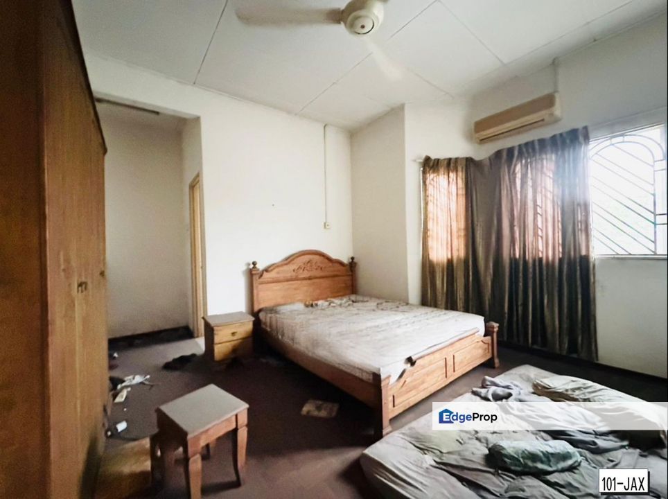 Hulubalang Taman Sentosa Klang Double Storey Terrace House For Sale Extended, Selangor, Klang