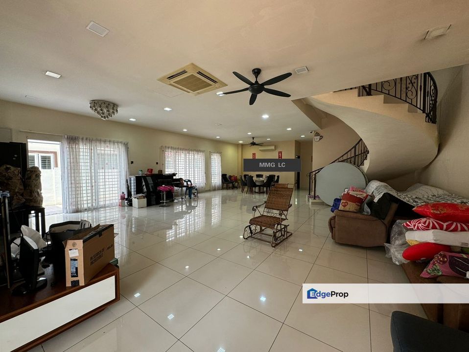 Batu Belah Klang Double Storey Semi-D For Sale 38x85 Gated Guarded, Selangor, Klang