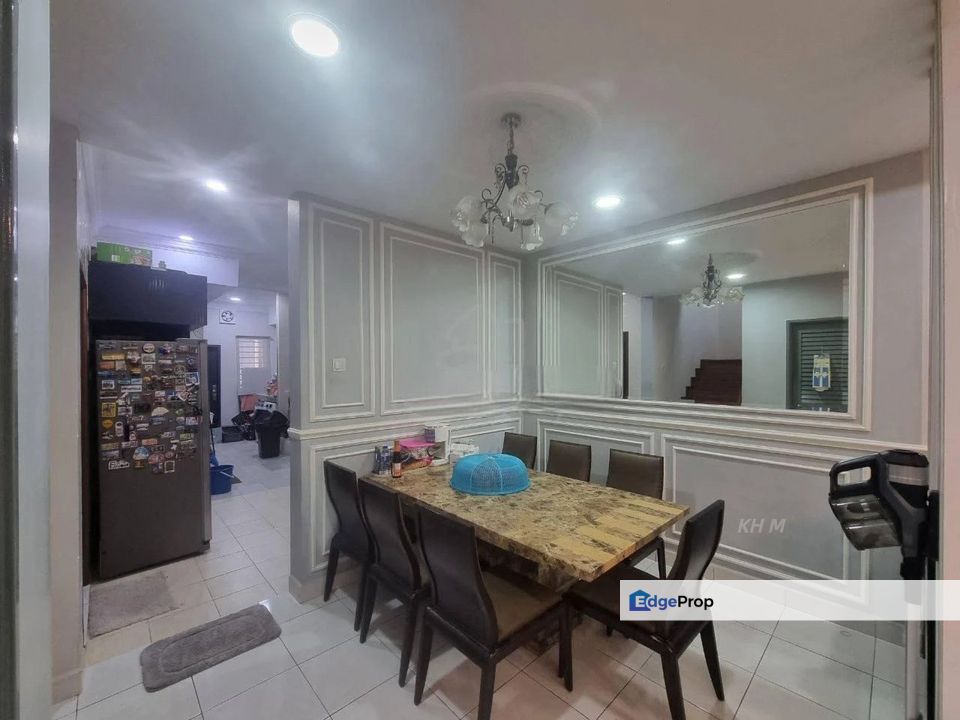 Bandar Bukit Raja Double Storey House 22x75 Fully Reno 5 Rooms, Selangor, Klang