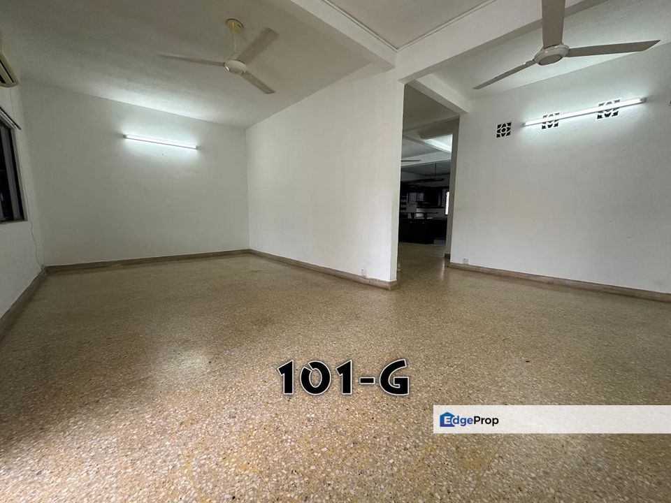 Southern Park Taman Selatan Klang Double Storey House For Rent 24x80 4 Partly Furnished, Selangor, Klang