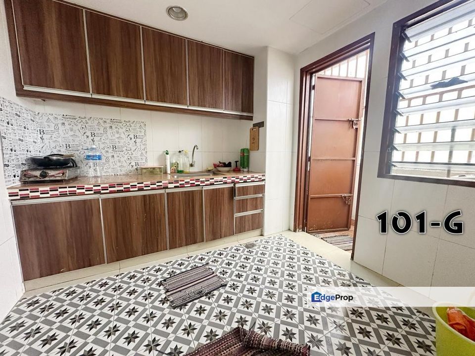 Pelangi Court Apartment Klang [ Duplex Penthouse ] Next To Klang Parade, Selangor, Klang