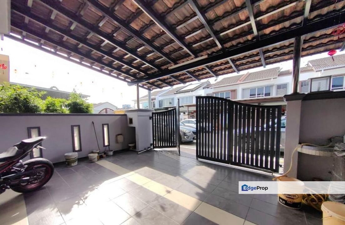 BELOW MARKET!! Batu Belah Klang Double Storey House 20x70 NON FLOOD , Selangor, Klang