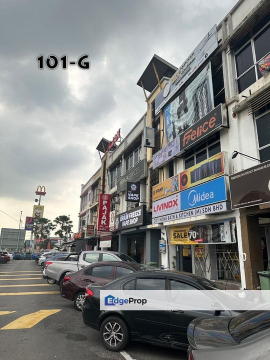 Klang Sentral 3 Storey Shoplot 22x75 FACING MAIN ROAD!!, Selangor, Klang