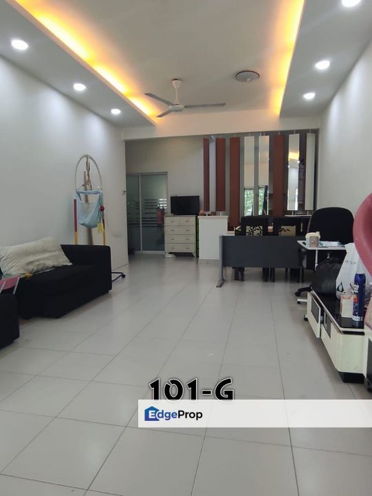 Bandar Bukit Raja Klang Makyong Double Storey House 22x75 RENOVATED For Sale, Selangor, Klang