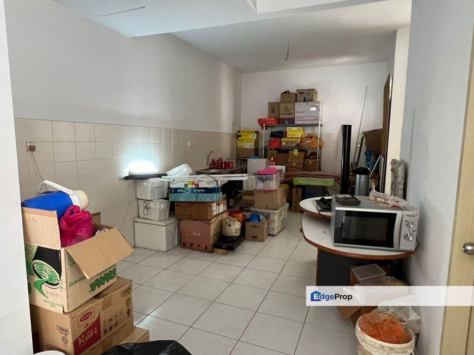 Aman Perdana Klang Double Storey Semi-D 32x80 Ready Now For Rent, Selangor, Klang