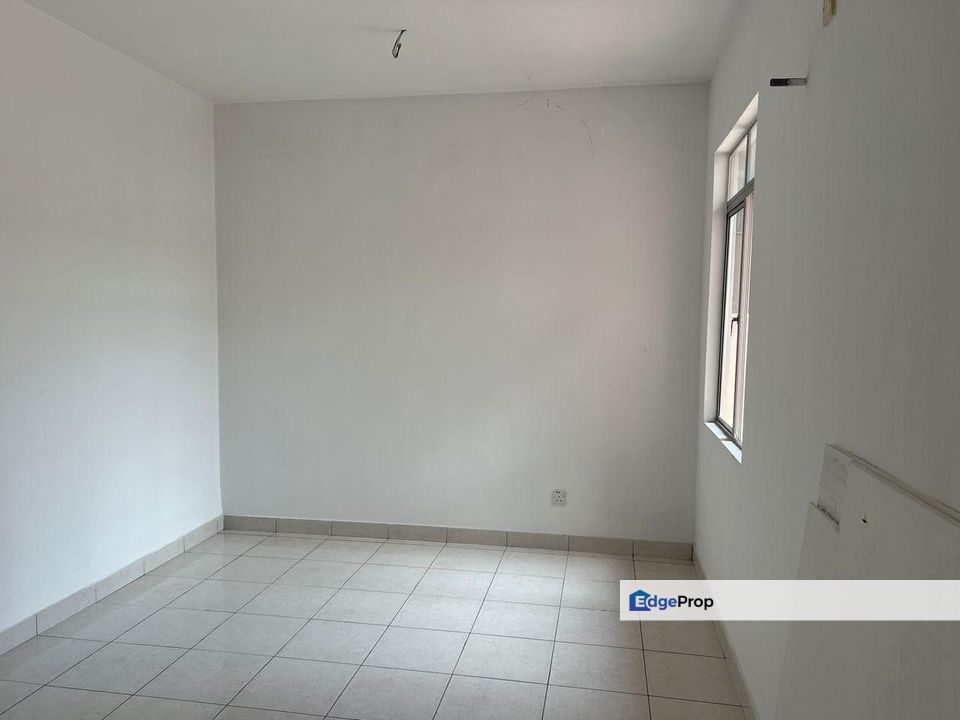 Aman Perdana Klang Double Storey Semi-D 32x80 Ready Now For Rent, Selangor, Klang