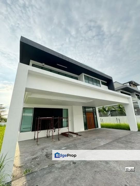 Laman Villa Klang Double Storey Bungalow House 60x100 Behind Klang Parade, Selangor, Klang