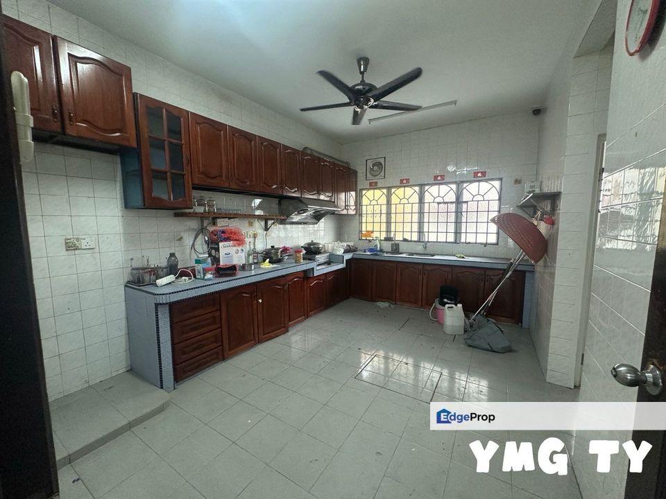 Teluk Pulai Klang Double Storey Endlot House 22x80 Renovated For Sale, Selangor, Klang