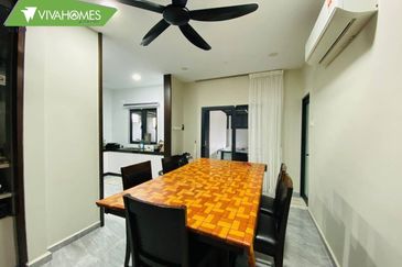 [Near Beach] Fully Renovated Single Storey Semi-Detached, Jalan Dato Abdullah, Kuantan [Newly Built 2 years ago, Selling Lock, Stock & Barrel]