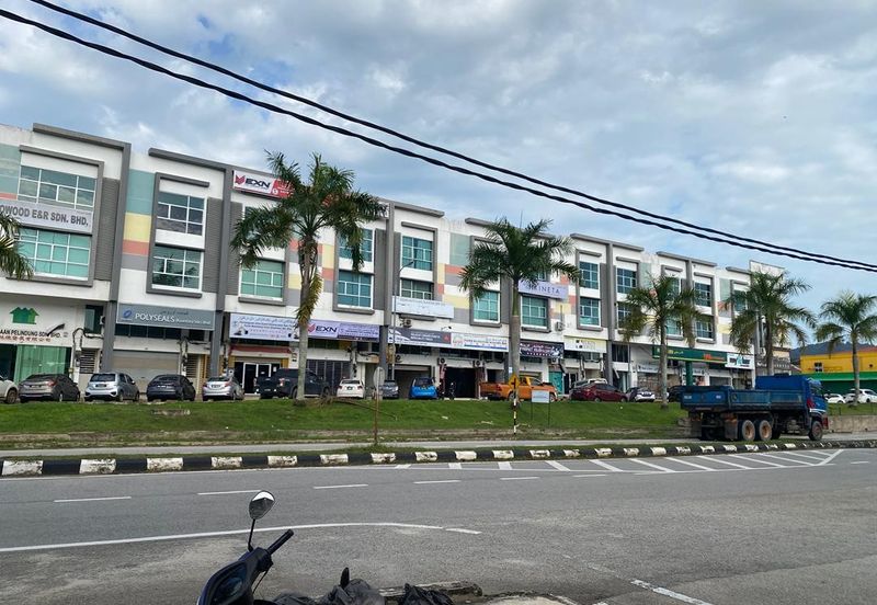 For Rent (Newly Refurbished) 2 Storey Shop Lot,  Air Putih, Kuantan, Pahang