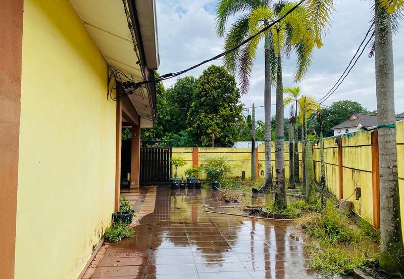 For Sale [Renovated] Double Storey Terrace Corner Lot, Sri Teruntum, Kuantan, Pahang