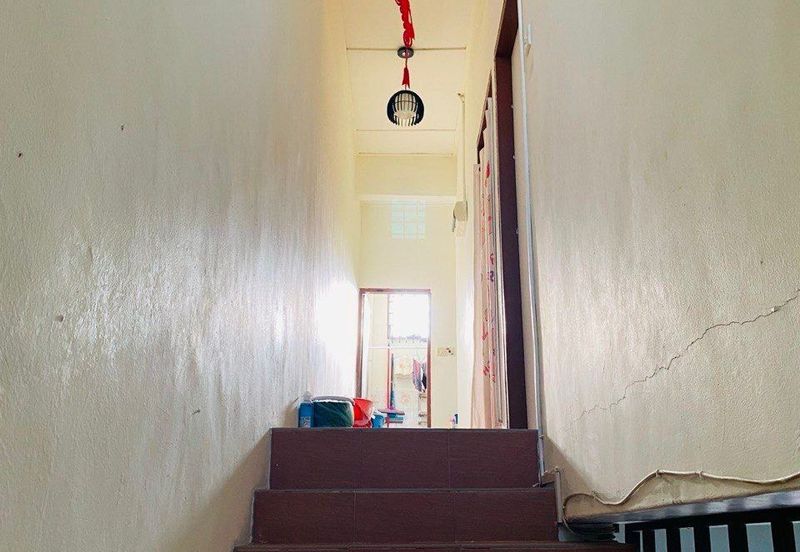 For Sale Nicely Renovated Low-Cost House @ Bukit Setongkol Perdana, Kuantan, Pahang | 出售 三太子廉价屋 3房2厕 温馨小家