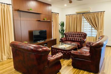 For Sale [Balinese Design Full Renovation] Corner Lot 2-Storey Semi D @ Pantai Pelindung, Kuantan, Pahang