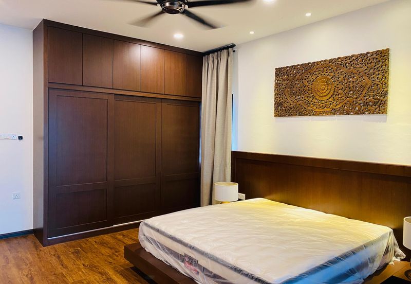 For Sale [Balinese Design Full Renovation] Corner Lot 2-Storey Semi D @ Pantai Pelindung, Kuantan, Pahang