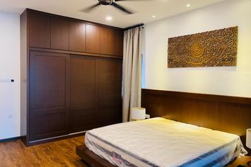 For Sale [Balinese Design Full Renovation] Corner Lot 2-Storey Semi D @ Pantai Pelindung, Kuantan, Pahang