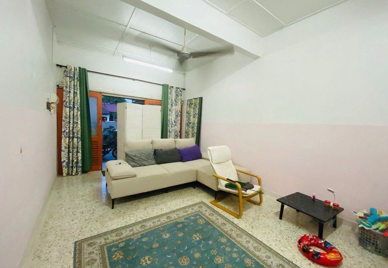 For Sale [Below Market Value] - Cozy Single Storey Terrace @ Teluk Sisek, Kuantan