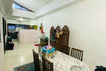 For Sale [Below Market Value] - Cozy Single Storey Terrace @ Teluk Sisek, Kuantan