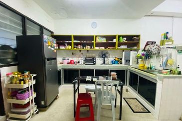 For Sale [Below Market Value] - Cozy Single Storey Terrace @ Teluk Sisek, Kuantan